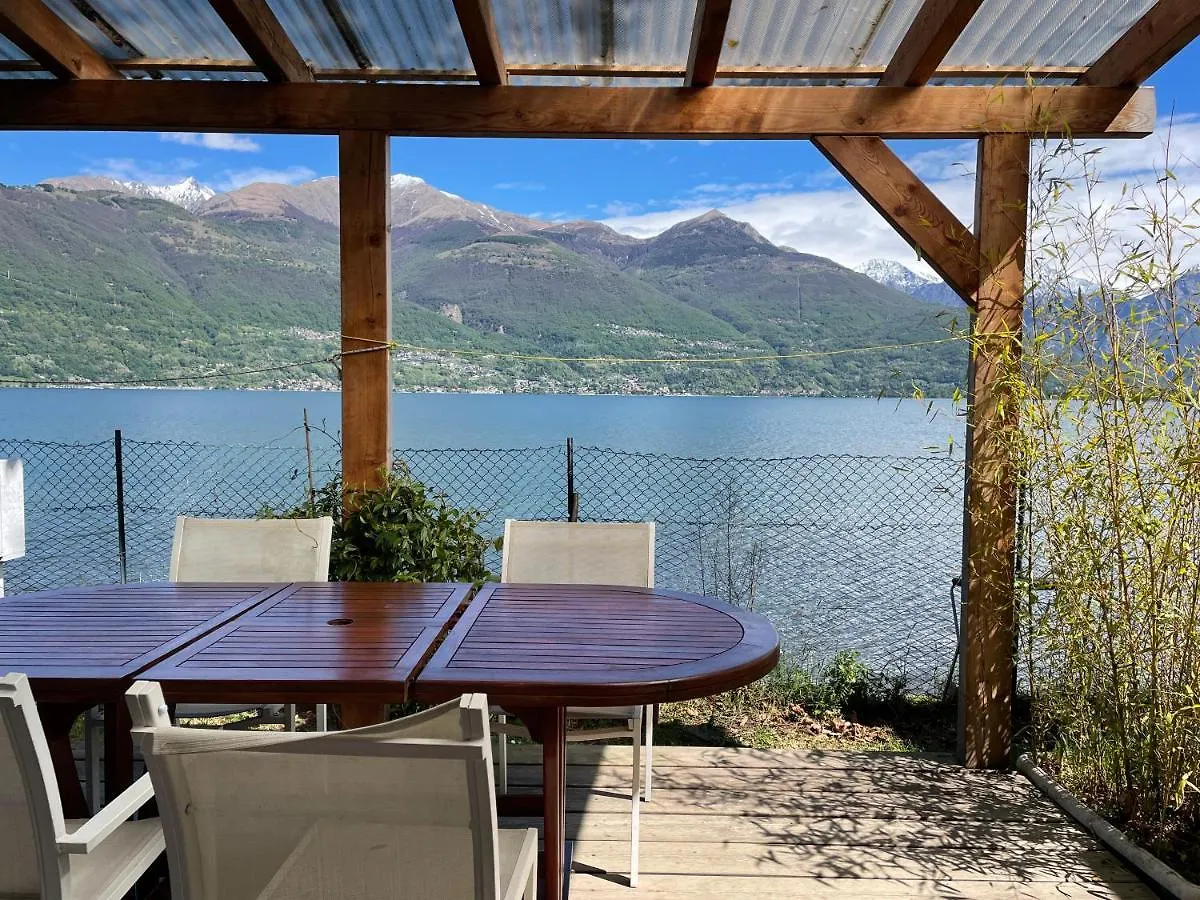Bungalow Lido Colico Italy